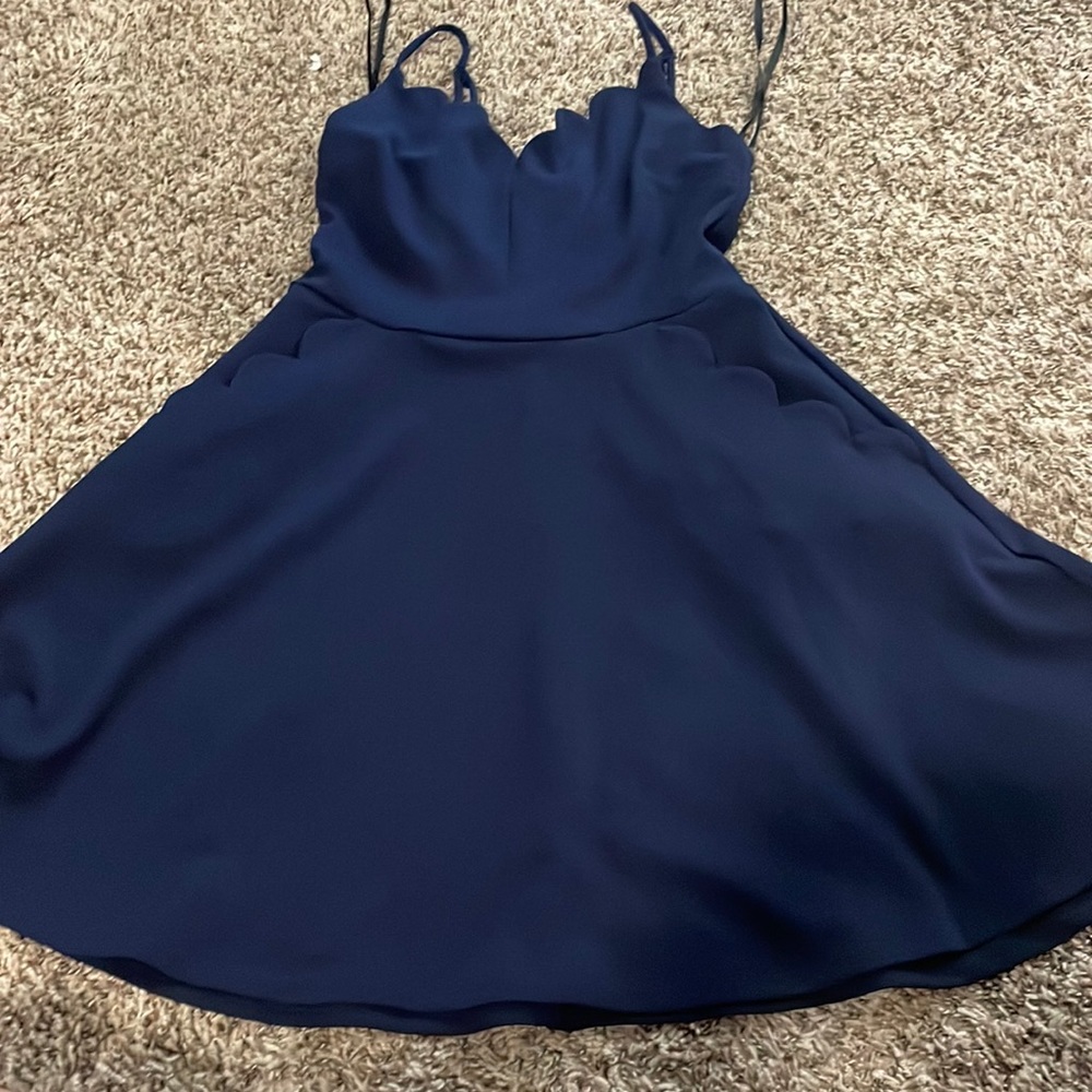 B. Darlin brand. Size 5/6. Navy blue